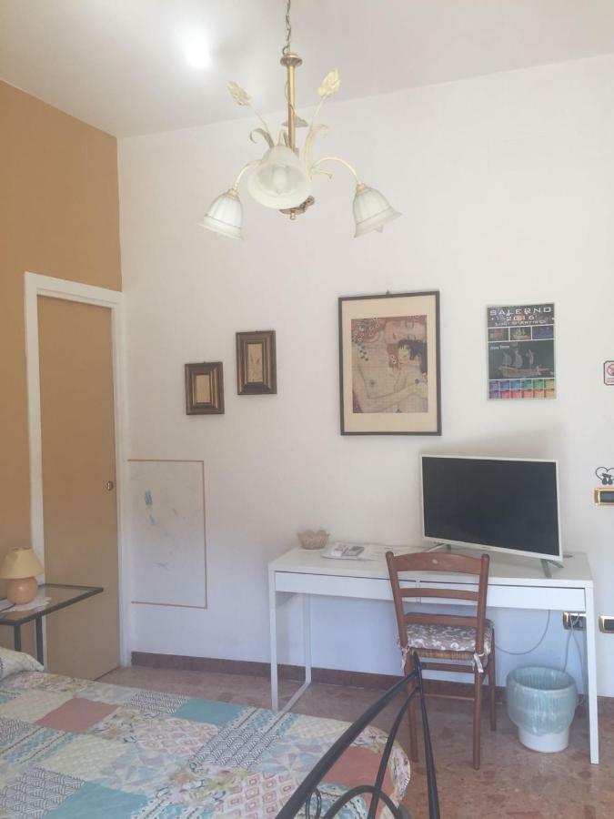 Chiavi Antiche B&B Salerno Esterno foto